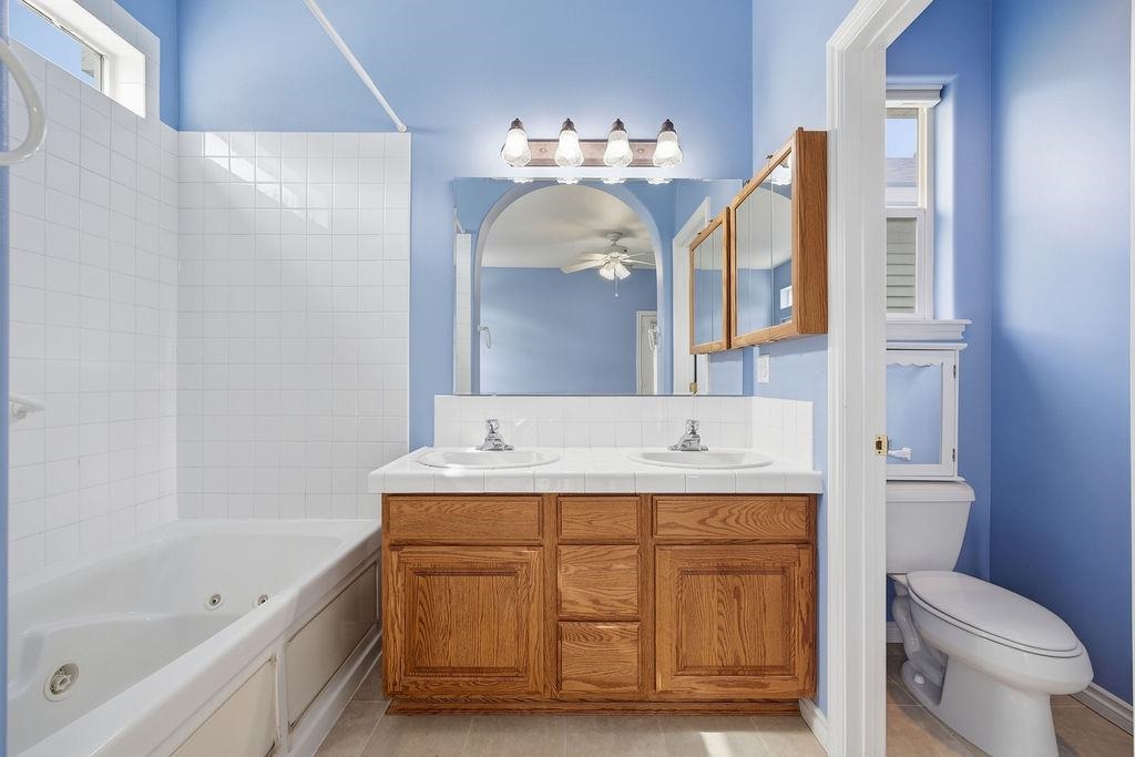 3530 E Carroll Ln - Photo 23