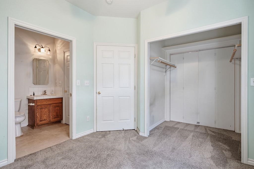 3530 E Carroll Ln - Photo 30