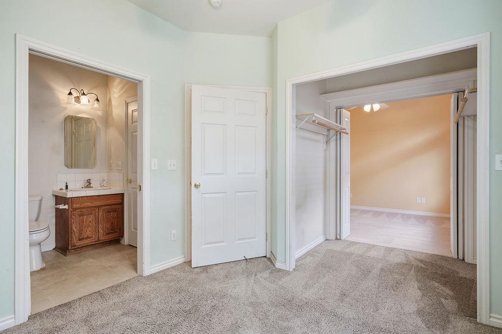 3530 E Carroll Ln - Photo 31