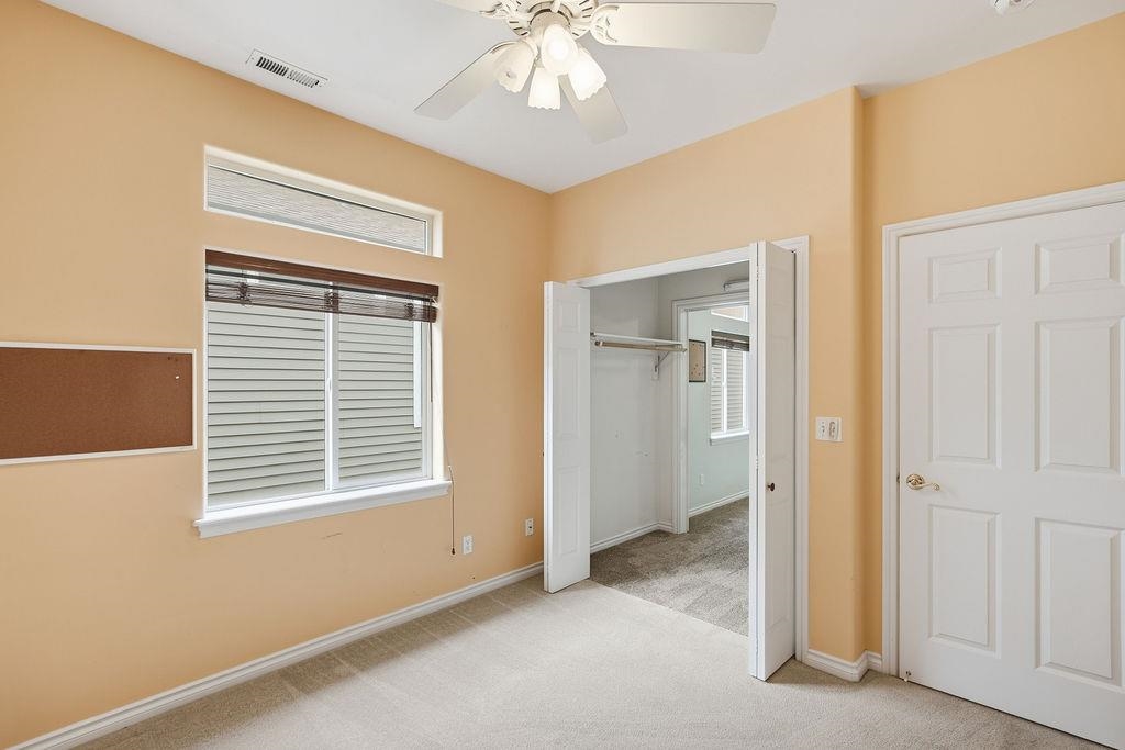 3530 E Carroll Ln - Photo 33
