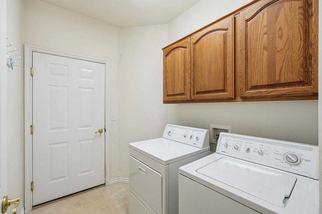 3530 E Carroll Ln - Photo 36
