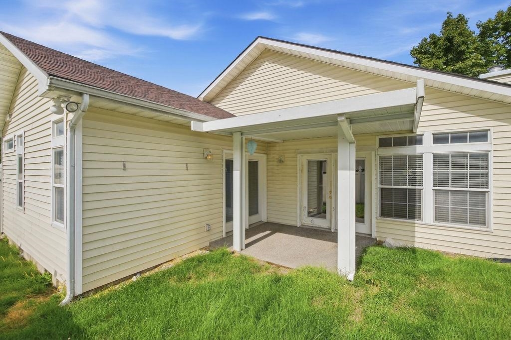 3530 E Carroll Ln - Photo 40