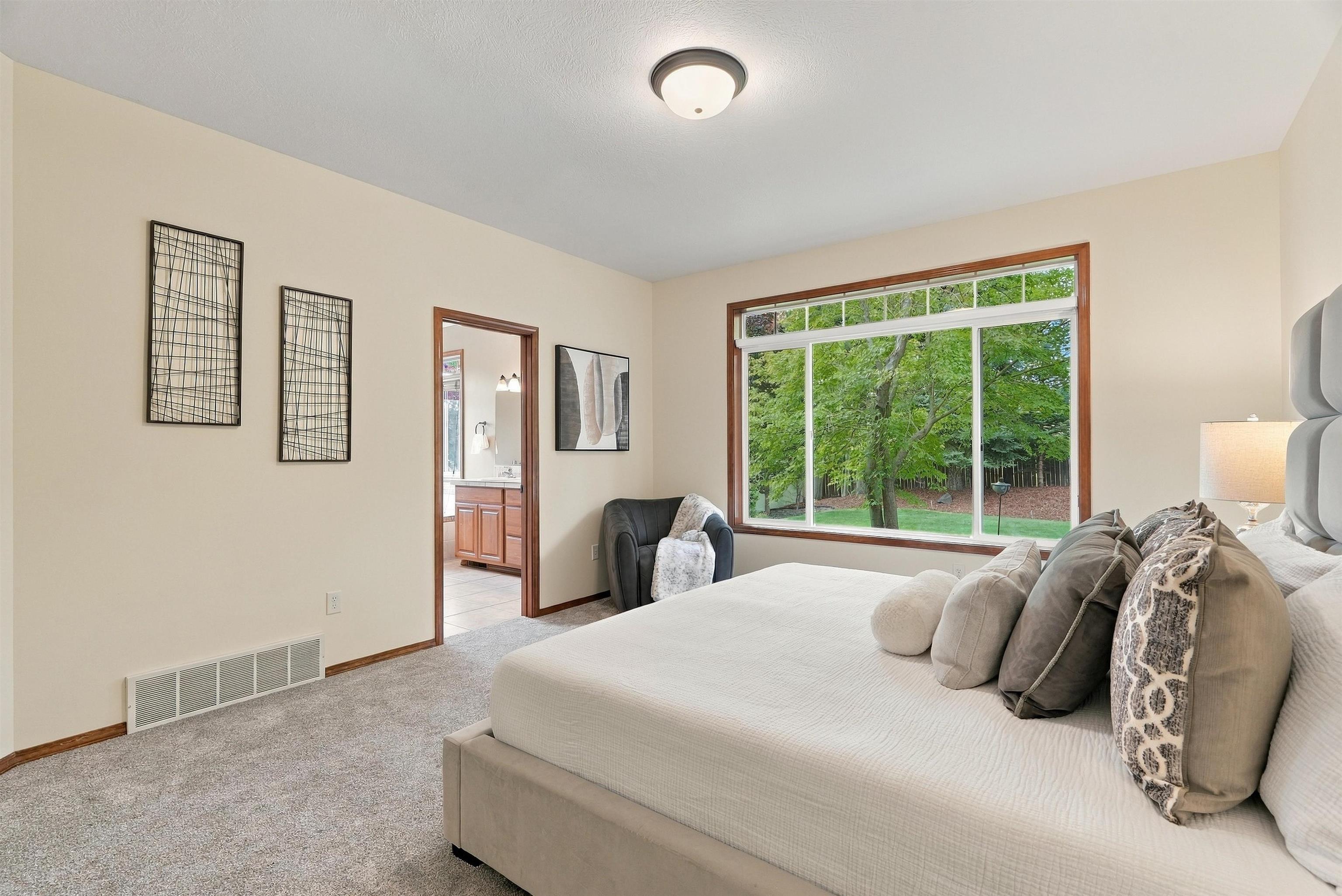 2518 S Viewmont Dr - Photo 14