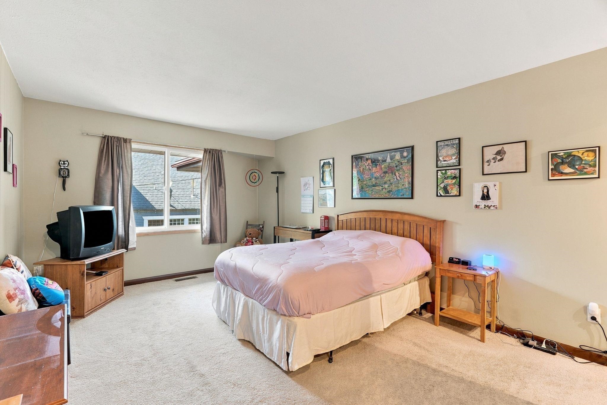 305 E 24th Ave - Photo 14