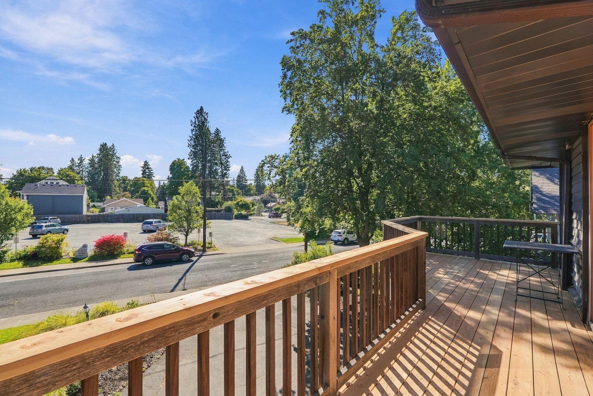 305 E 24th Ave - Photo 18