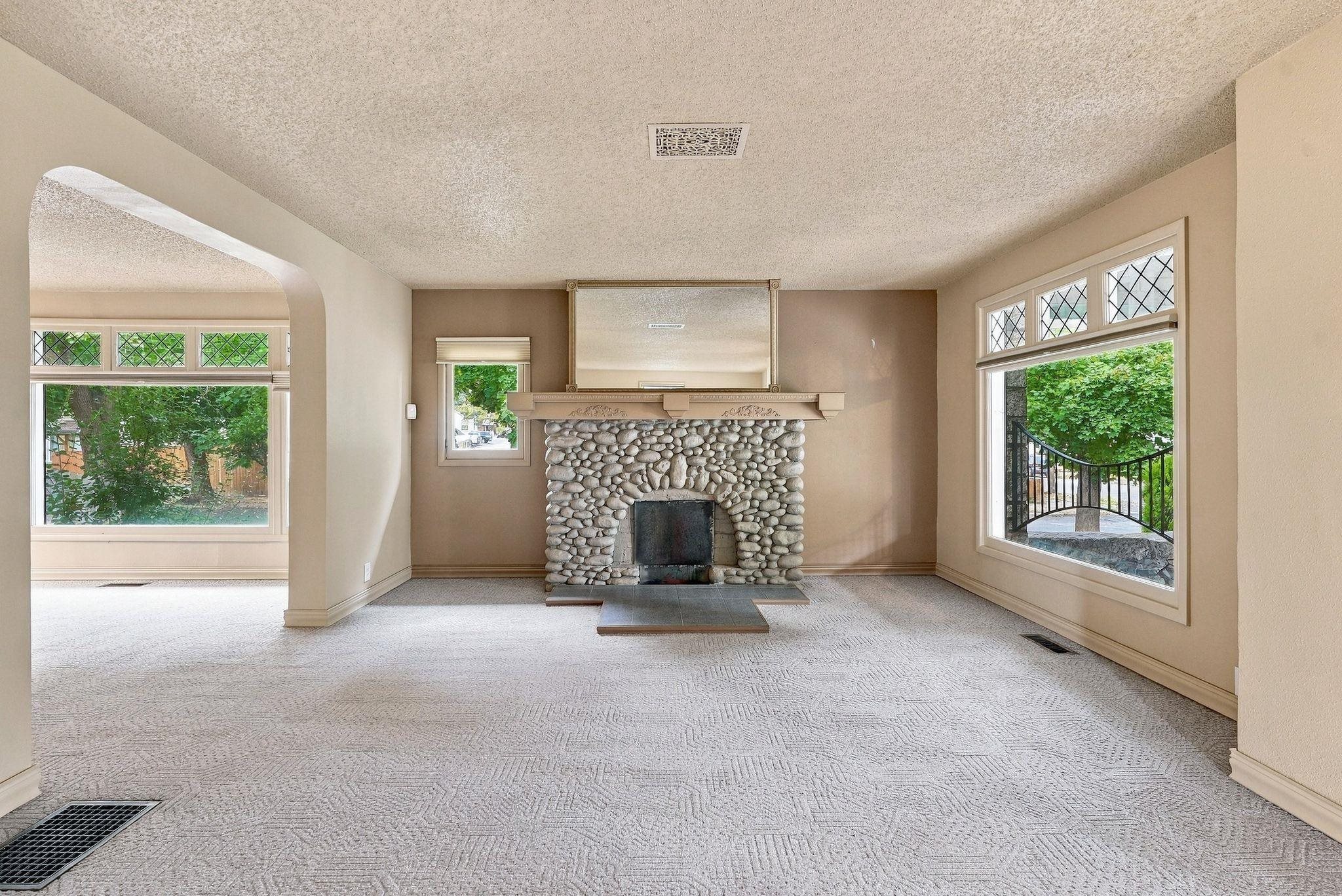 829 W Mansfield Ave - Photo 9