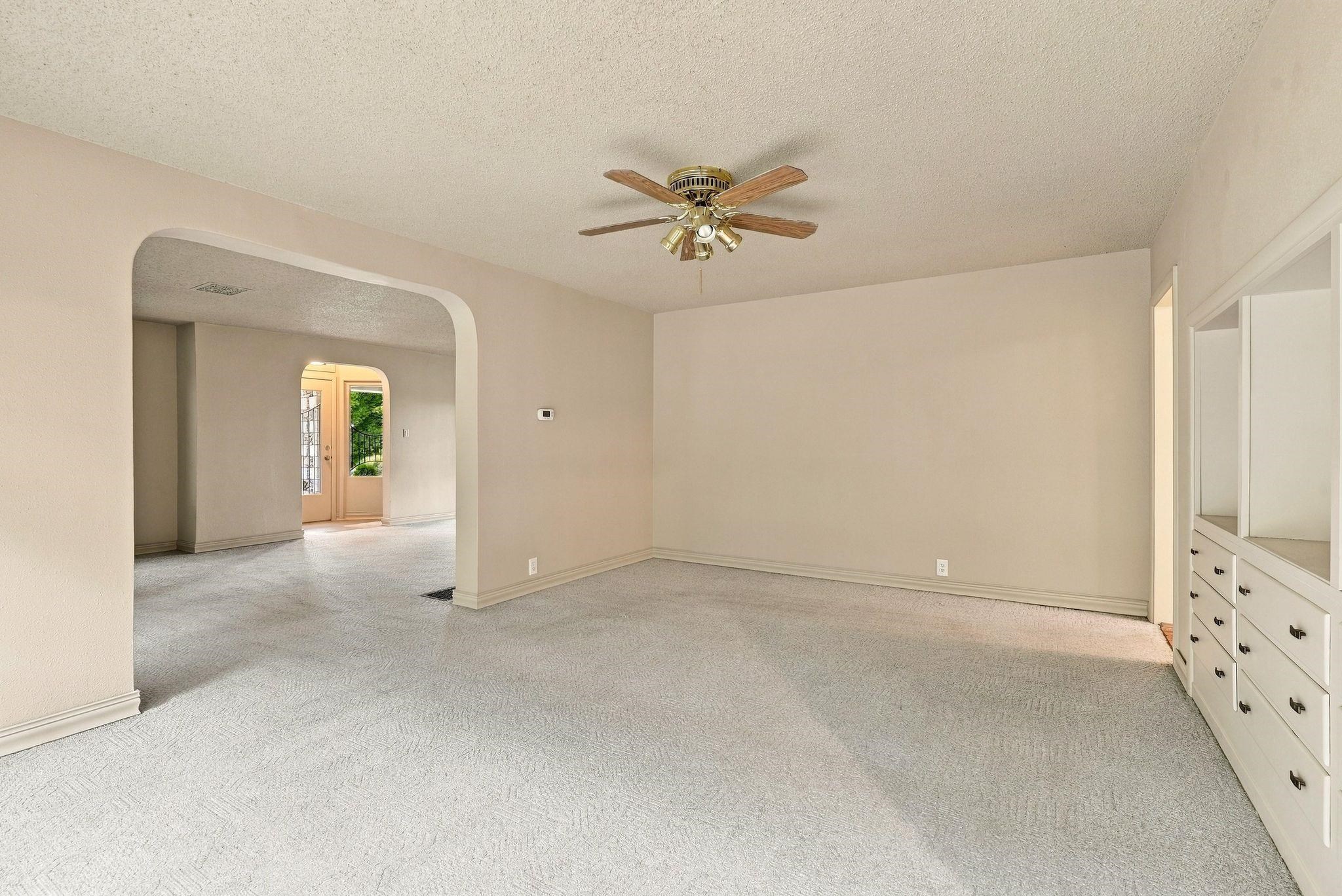 829 W Mansfield Ave - Photo 17