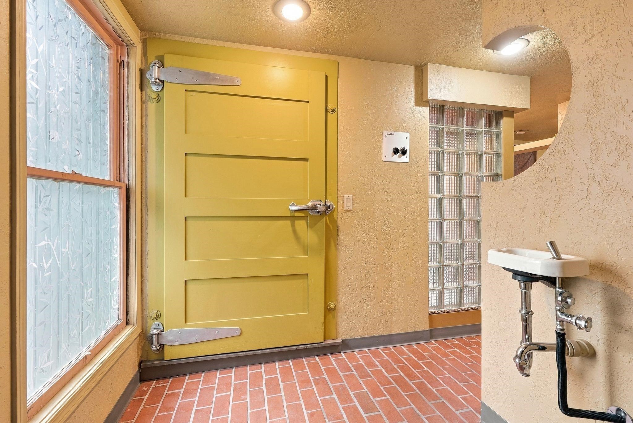 829 W Mansfield Ave - Photo 27