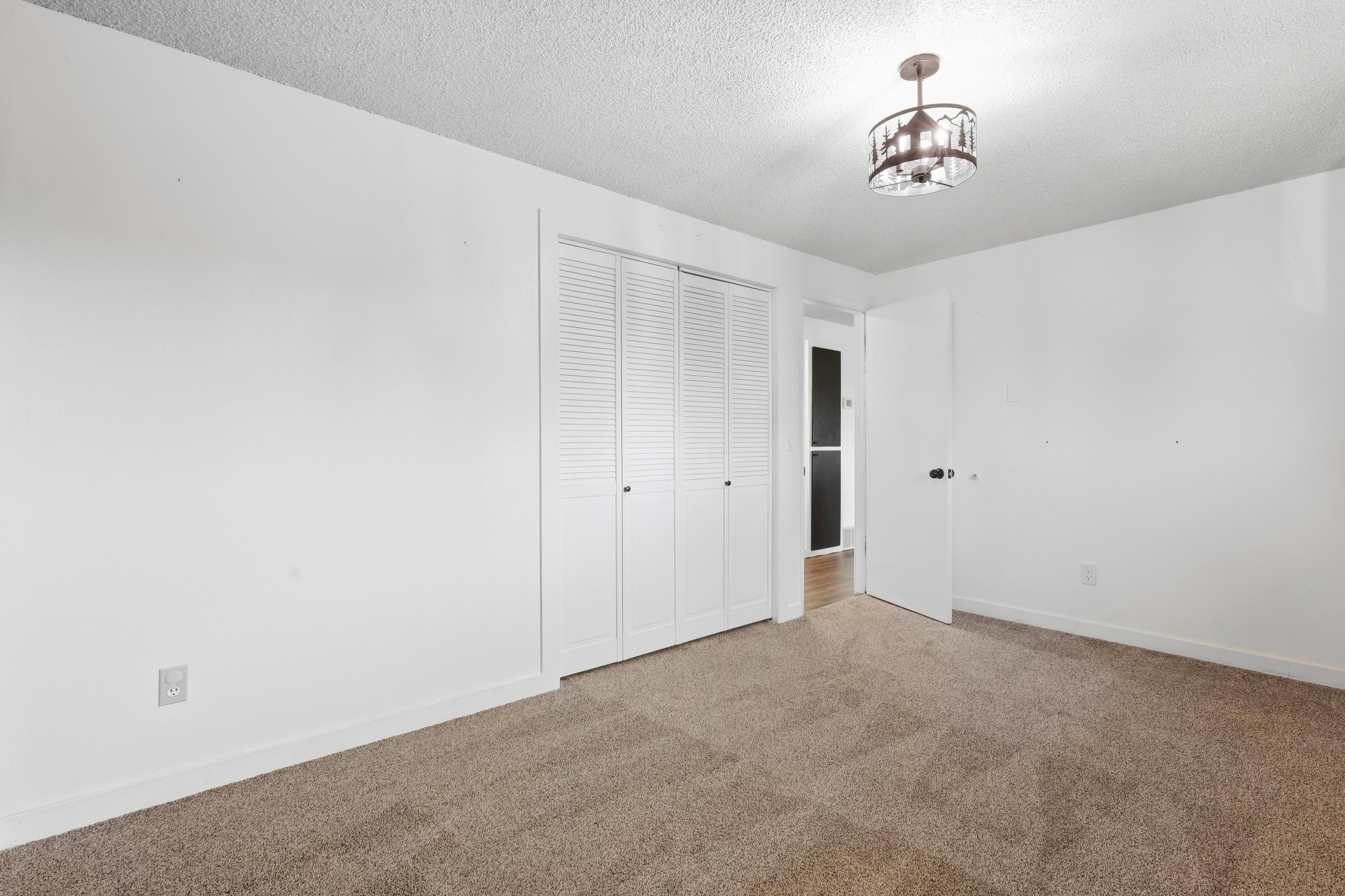 247 Walker Dr - Photo 12