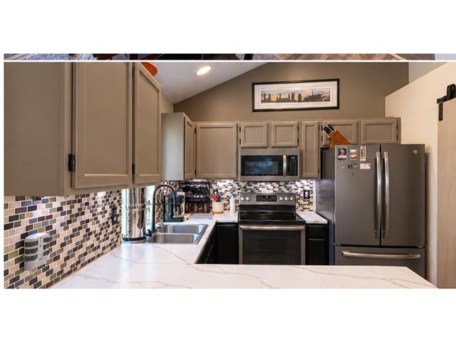 10224 N Parkside Dr - Photo 11