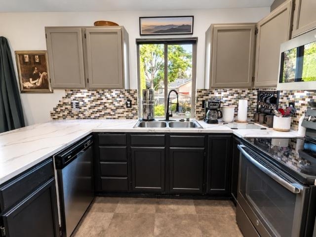 10224 N Parkside Dr - Photo 12