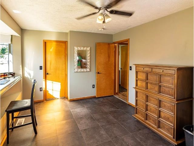 10224 N Parkside Dr - Photo 19