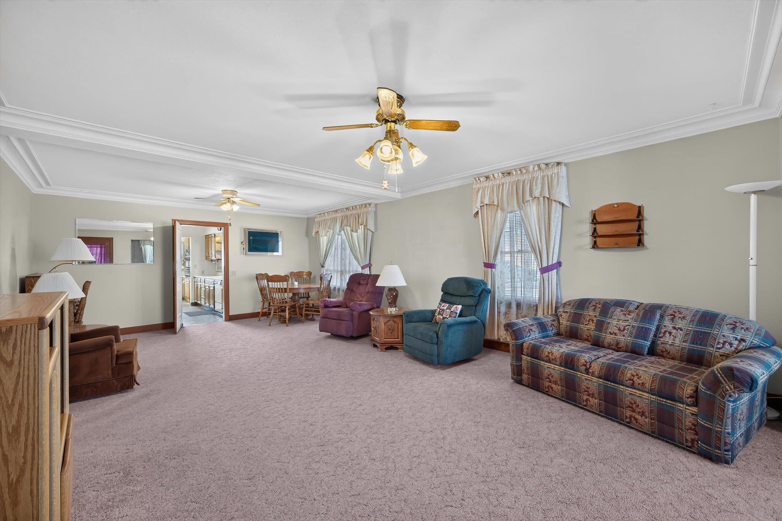 102 E 1st Ave - Photo 5