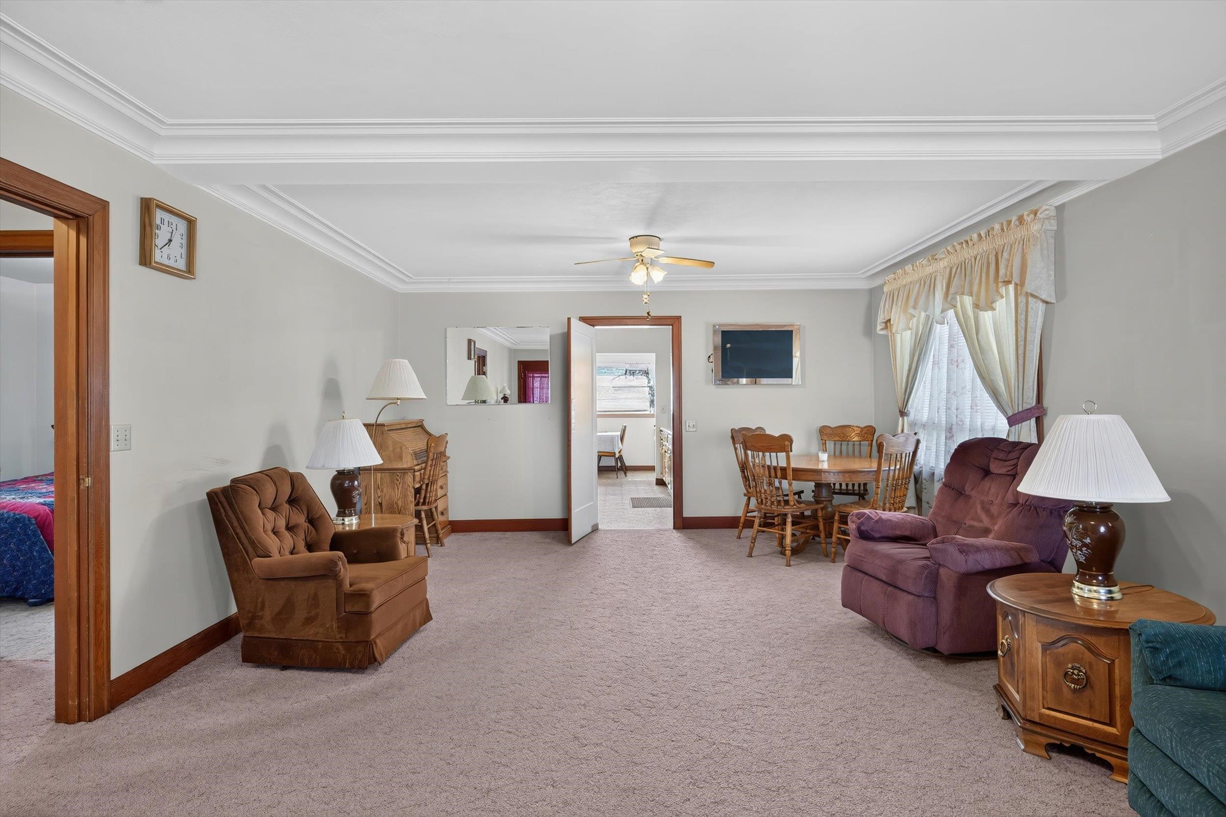 102 E 1st Ave - Photo 8