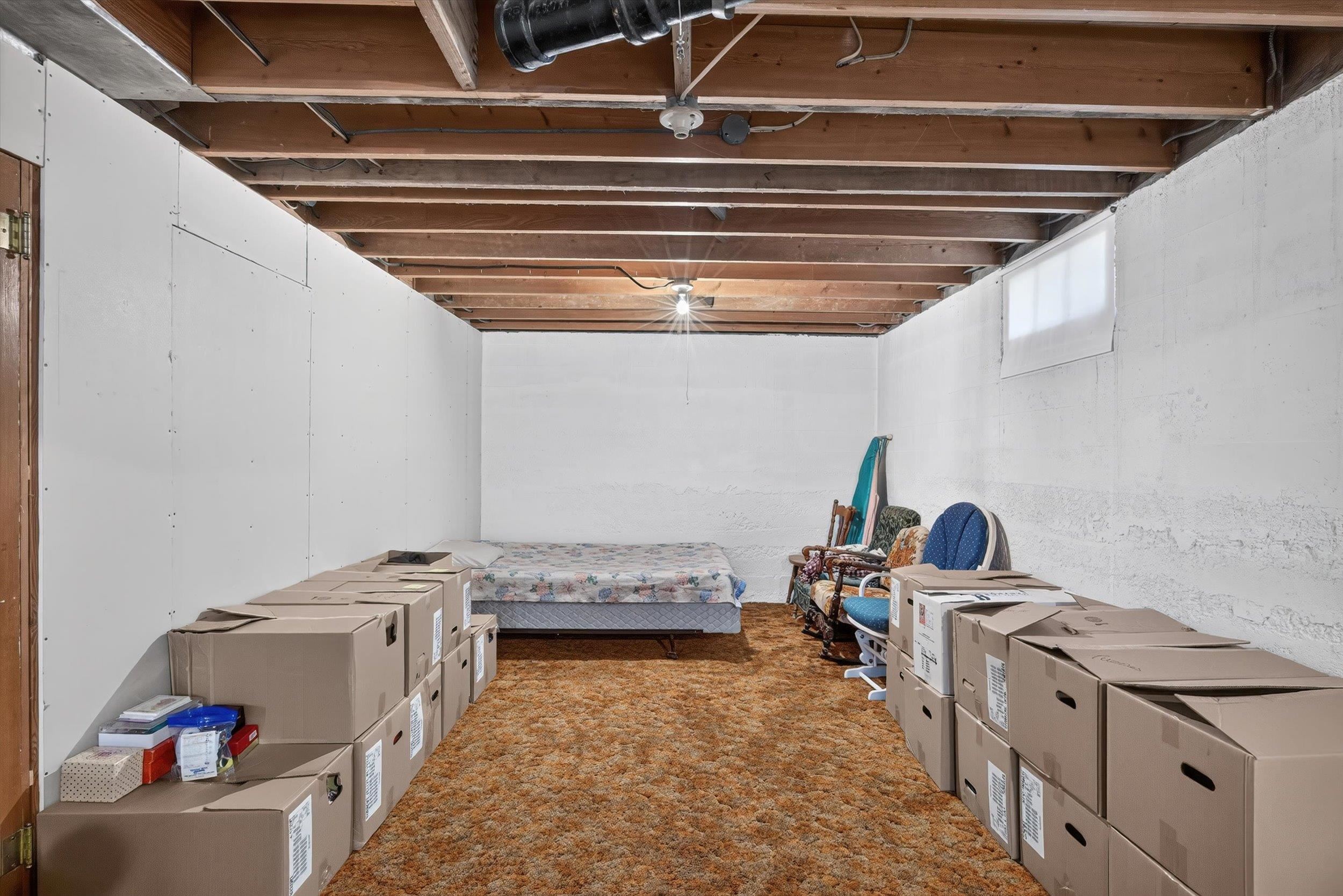 102 E 1st Ave - Photo 20