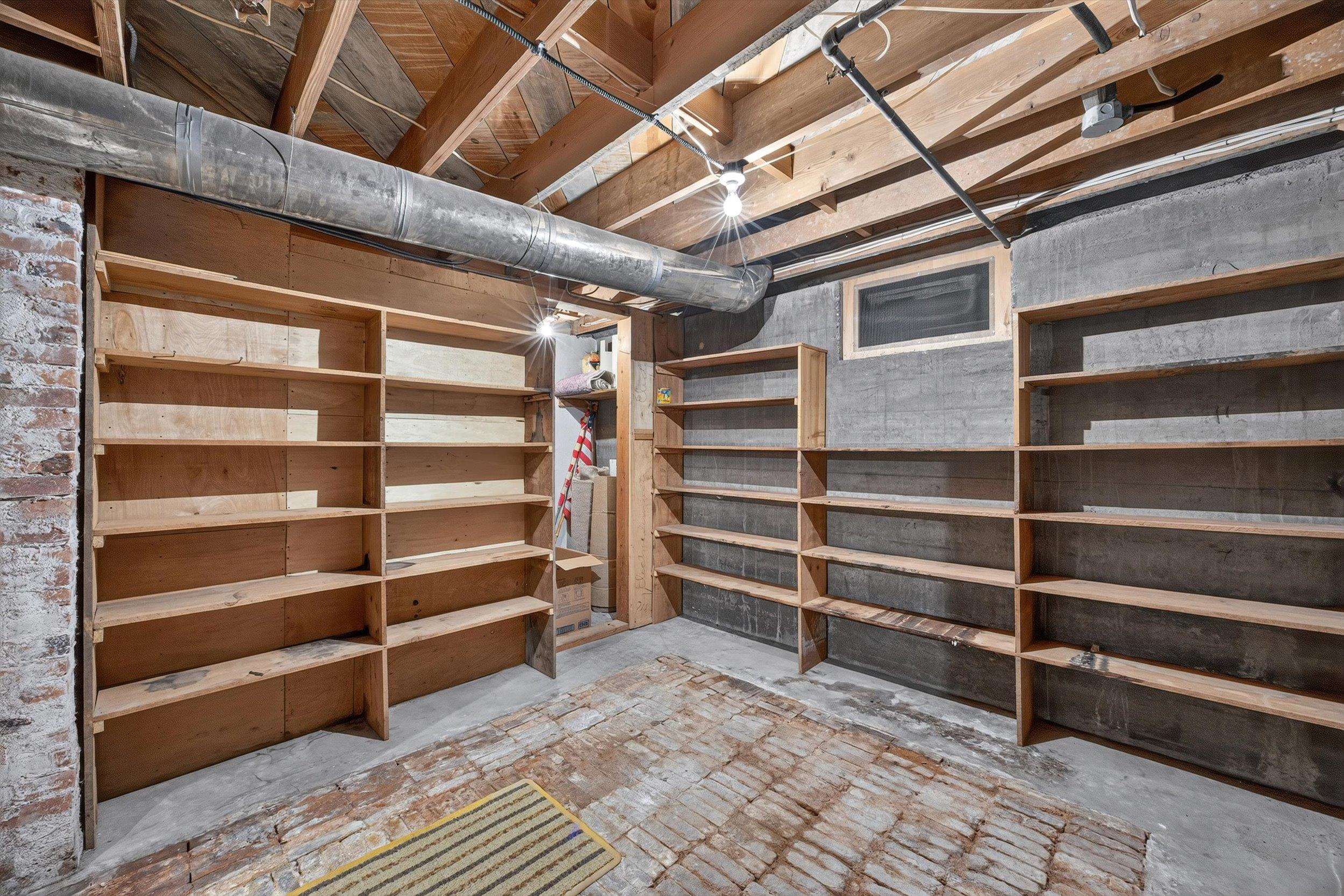 102 E 1st Ave - Photo 24