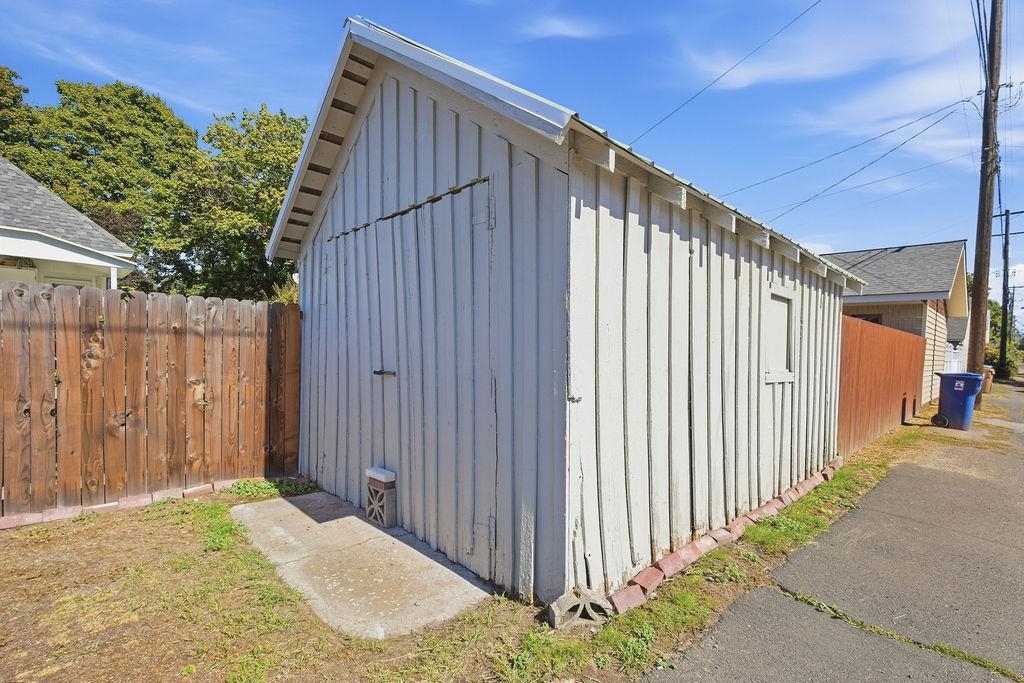613 W Euclid Ave - Photo 38