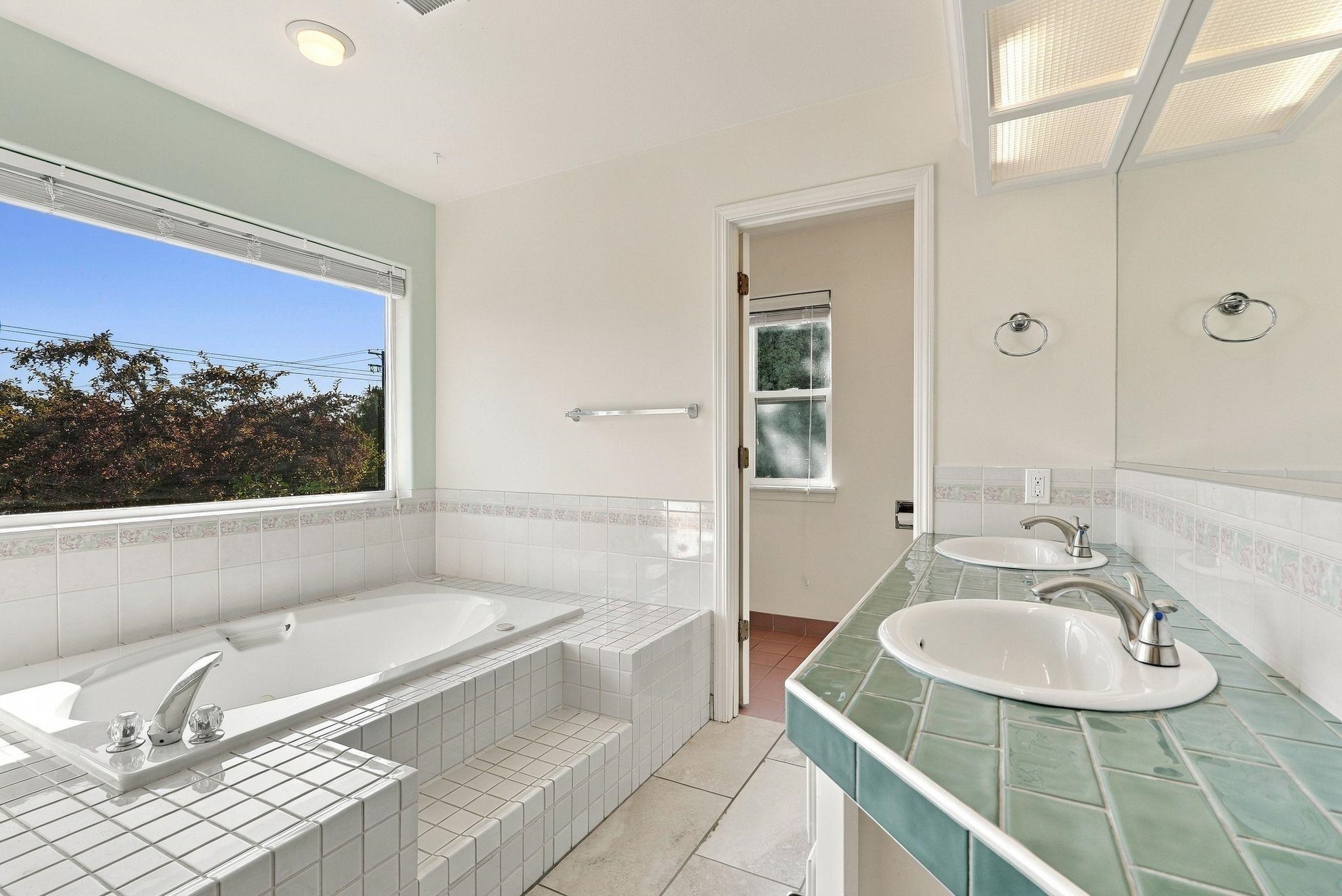 8704 N Kensington Dr - Photo 23