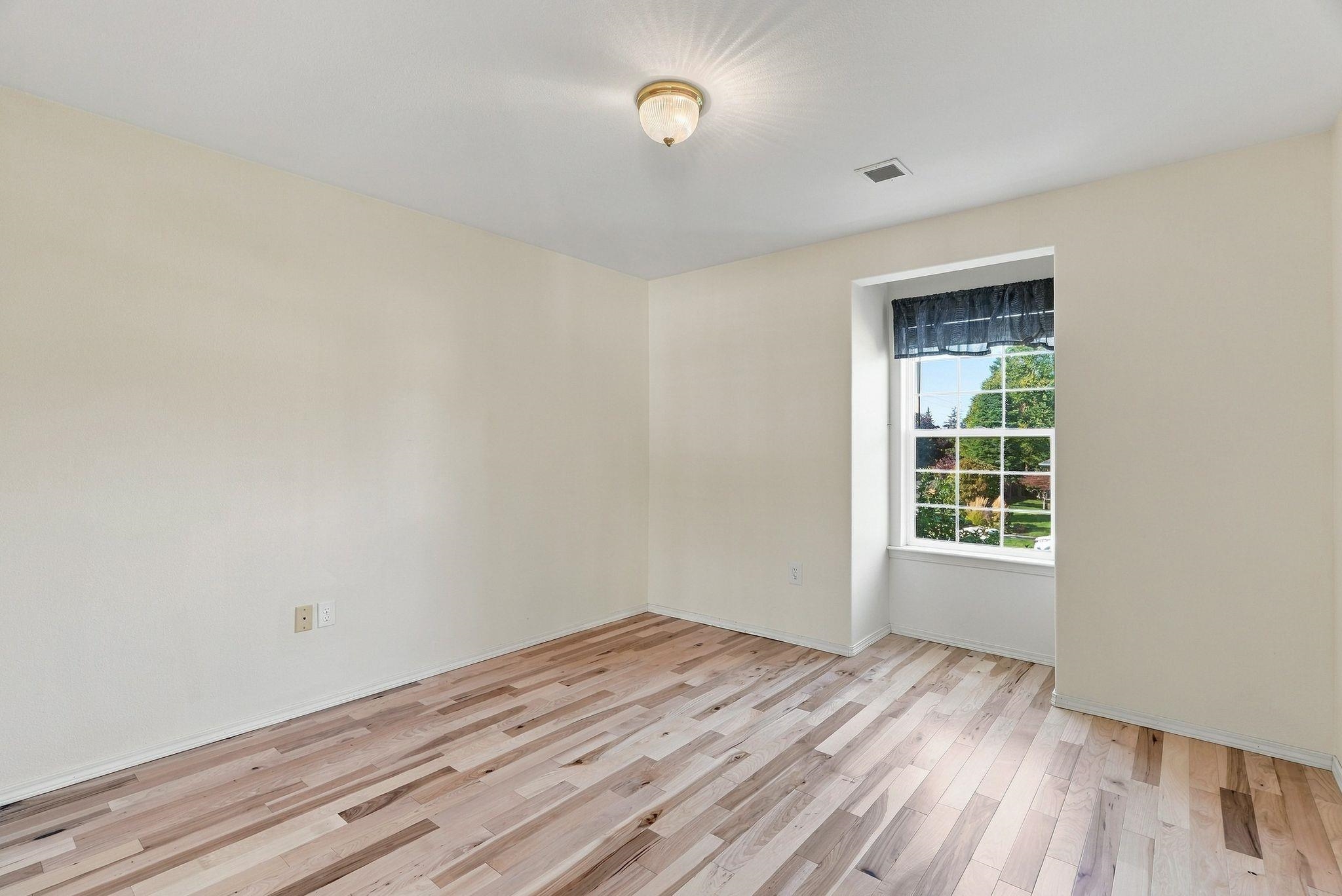 8704 N Kensington Dr - Photo 28