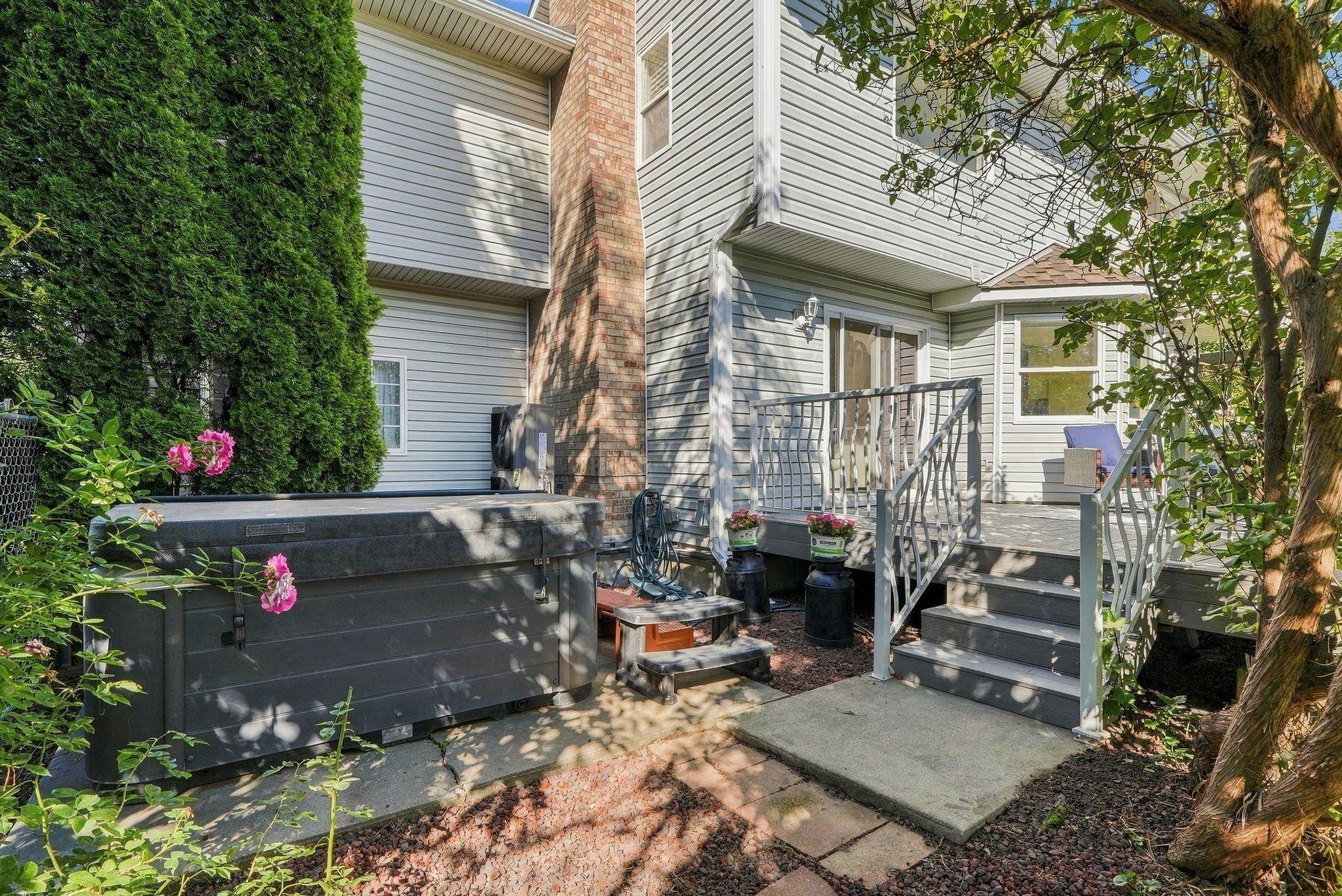8704 N Kensington Dr - Photo 47