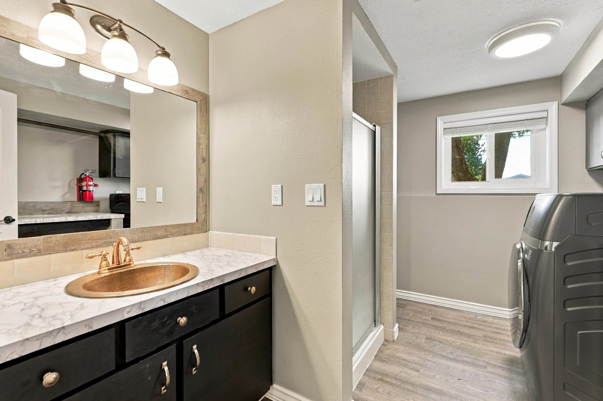 2212 W Weile Ave - Photo 20
