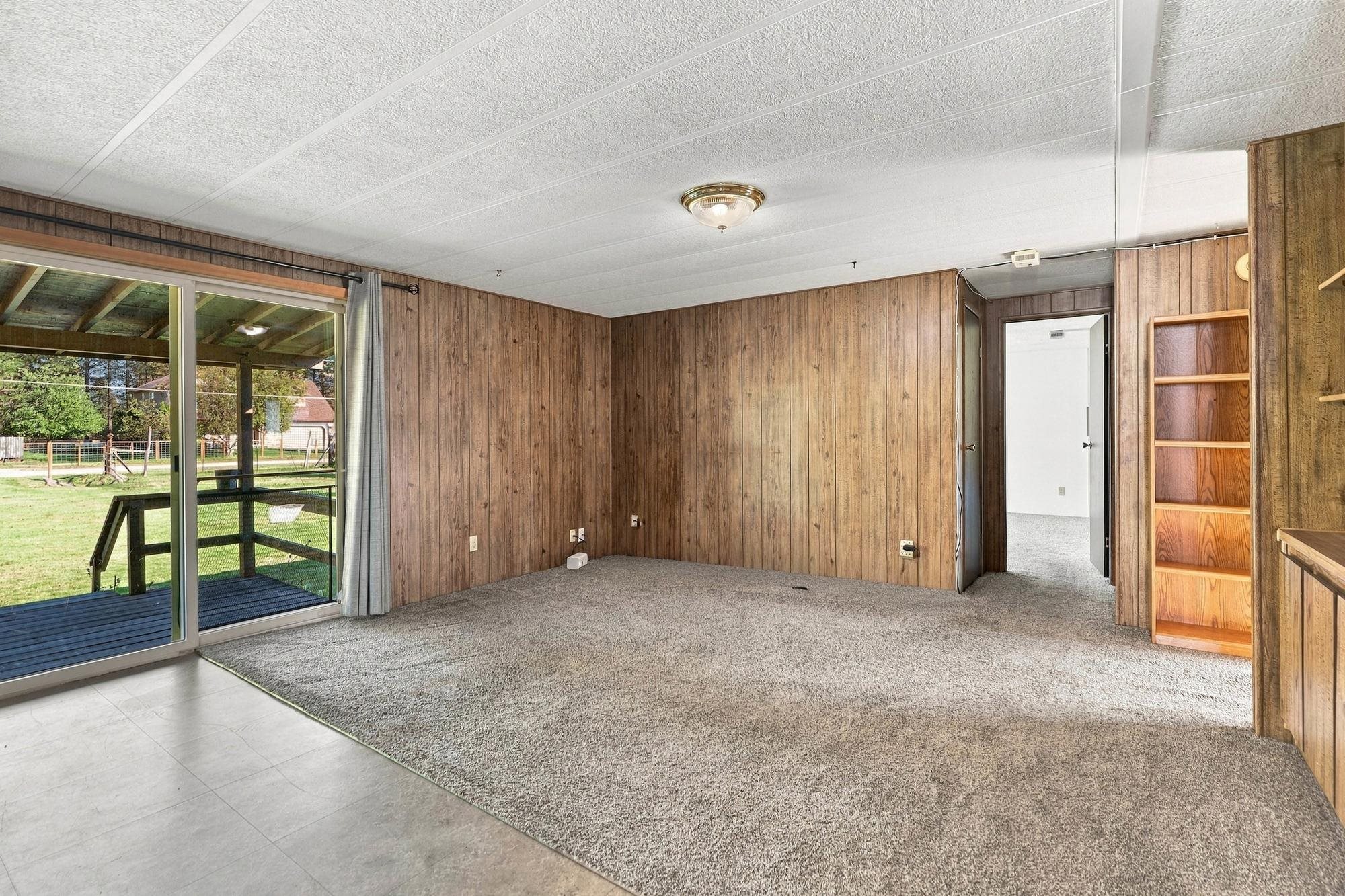 21221 N Myrtle Rd - Photo 17