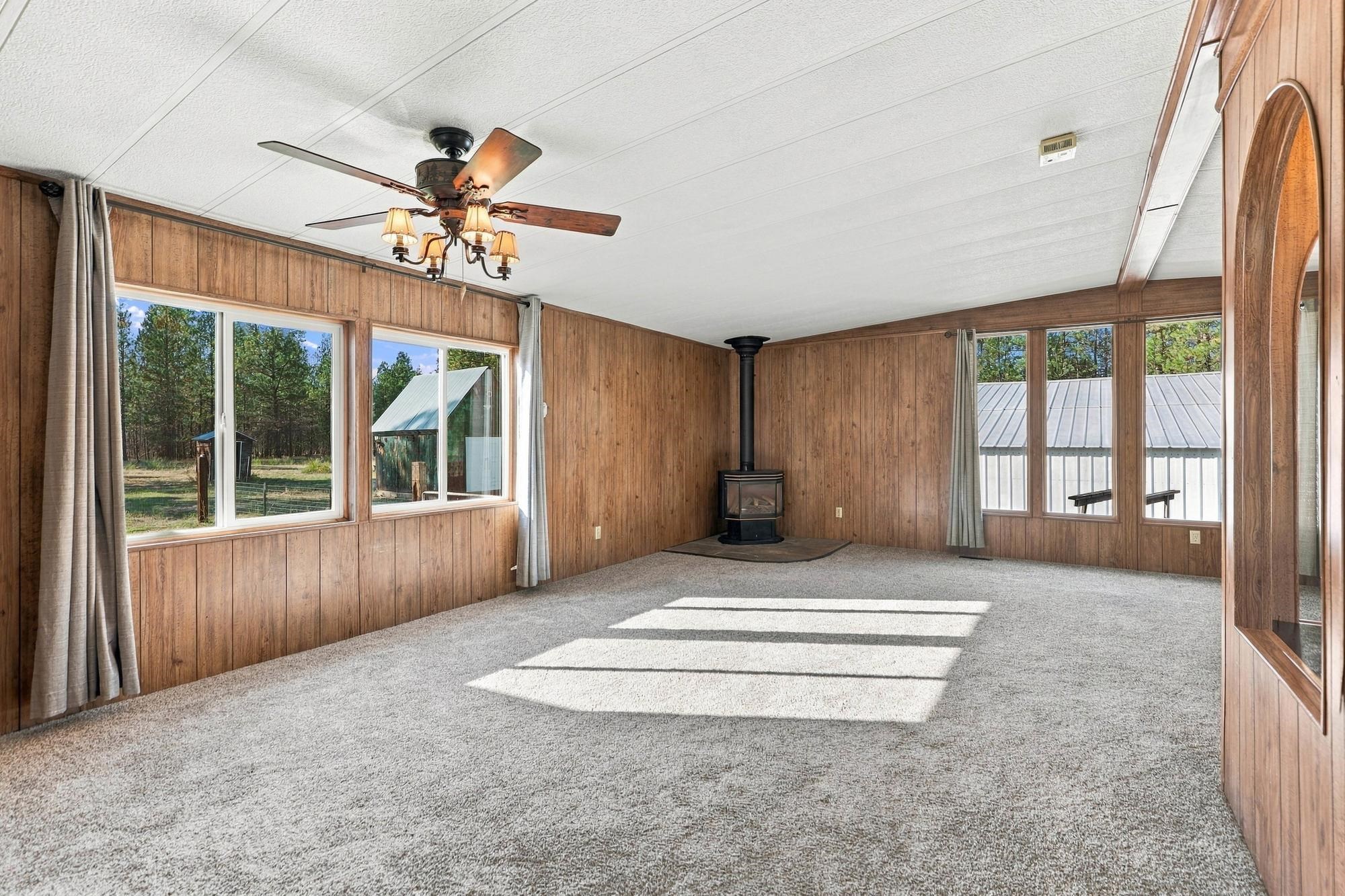 21221 N Myrtle Rd - Photo 11