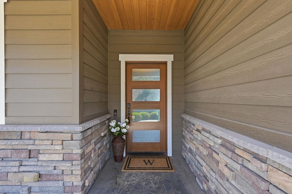 1211 E Quartz Ln - Photo 3