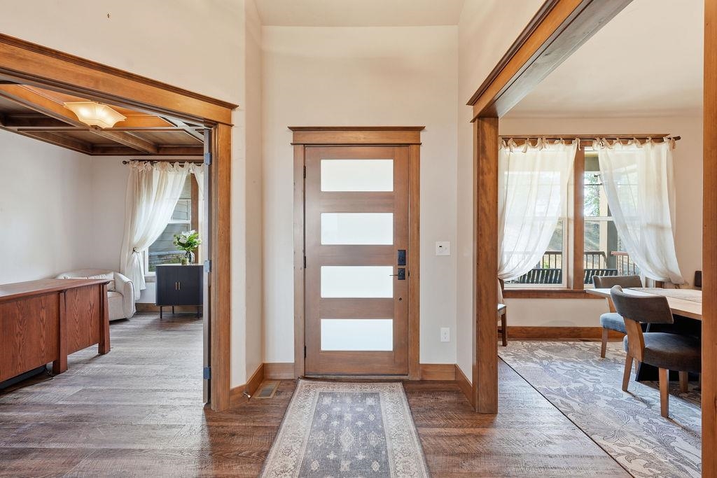 1211 E Quartz Ln - Photo 4