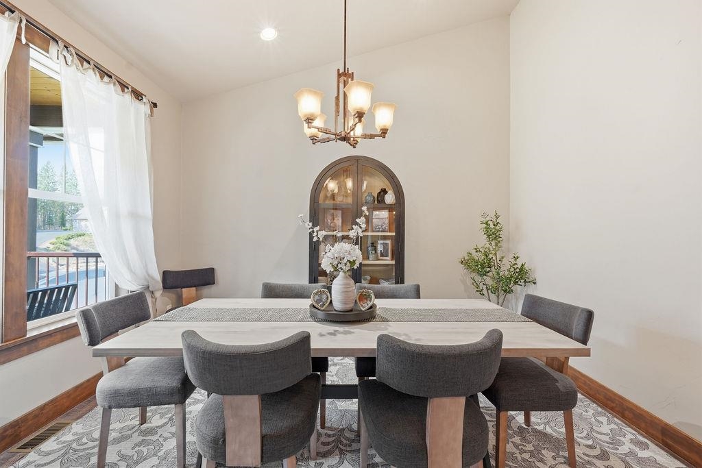 1211 E Quartz Ln - Photo 6
