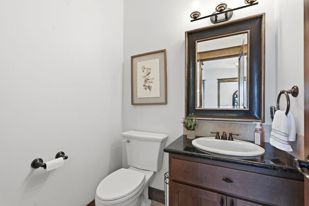 1211 E Quartz Ln - Photo 17