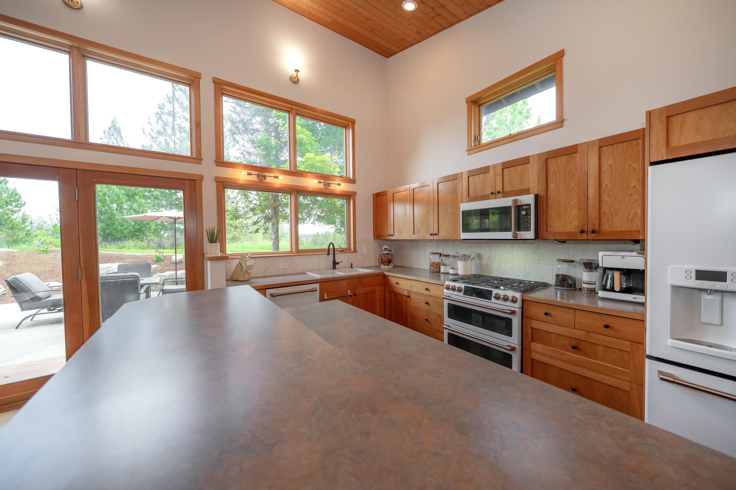 1616 E Whispering Springs Ln - Photo 11