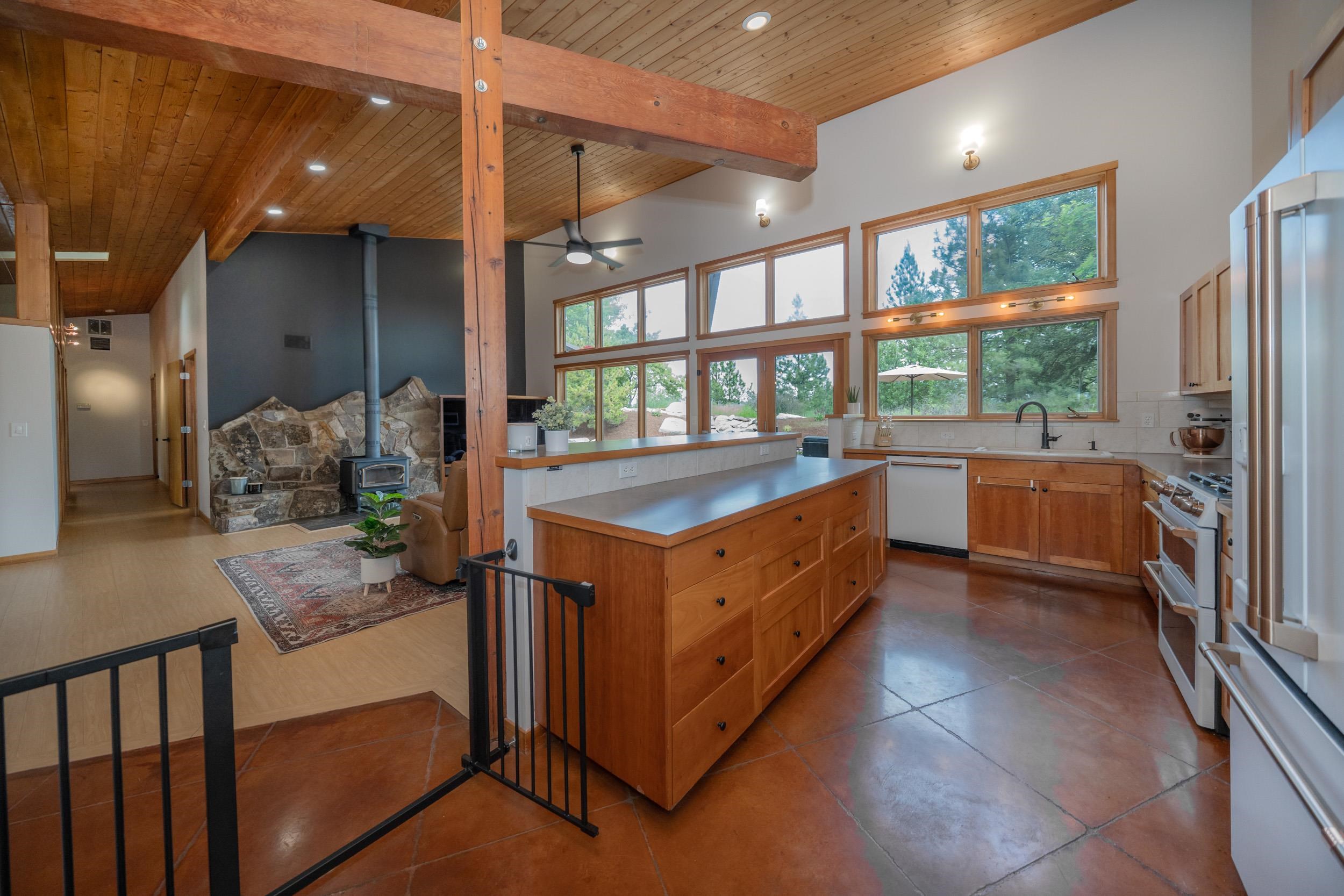 1616 E Whispering Springs Ln - Photo 13
