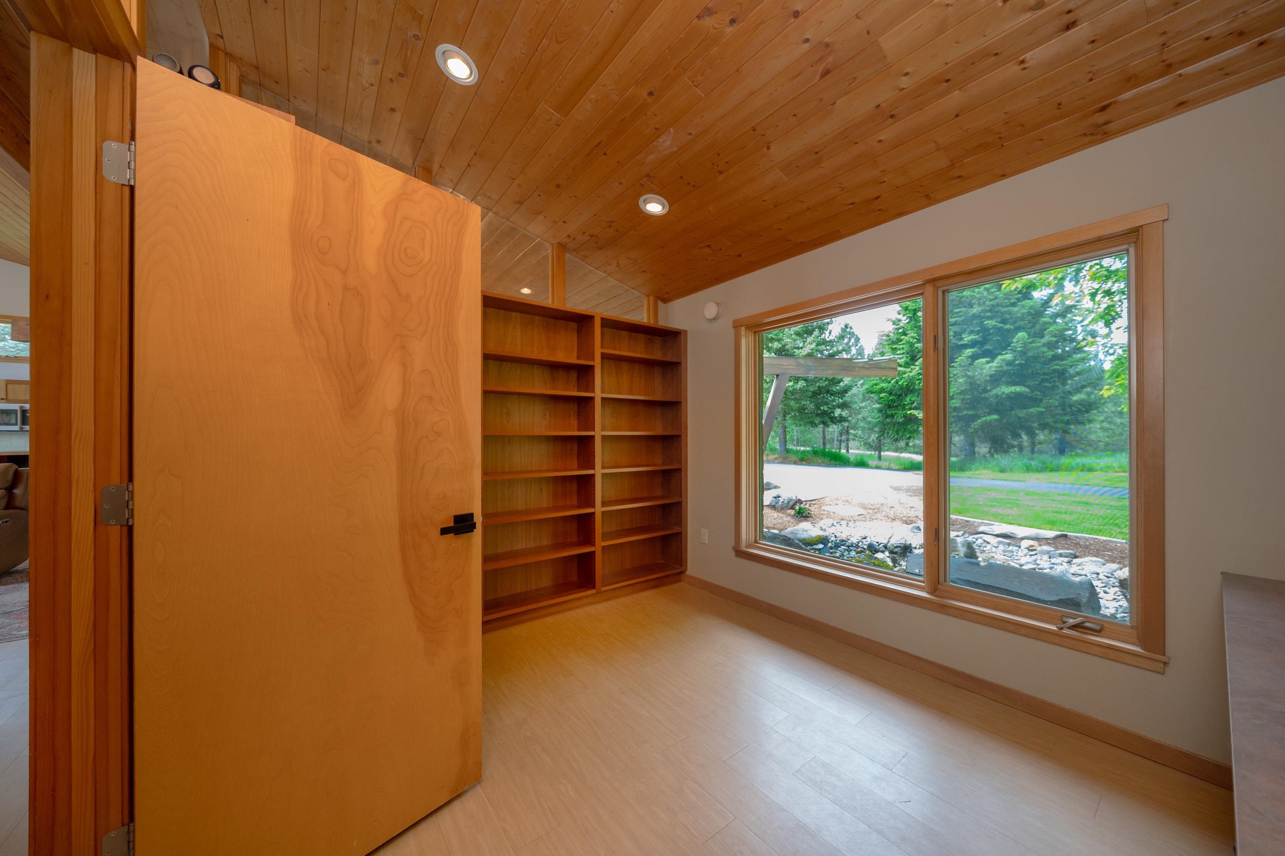 1616 E Whispering Springs Ln - Photo 31