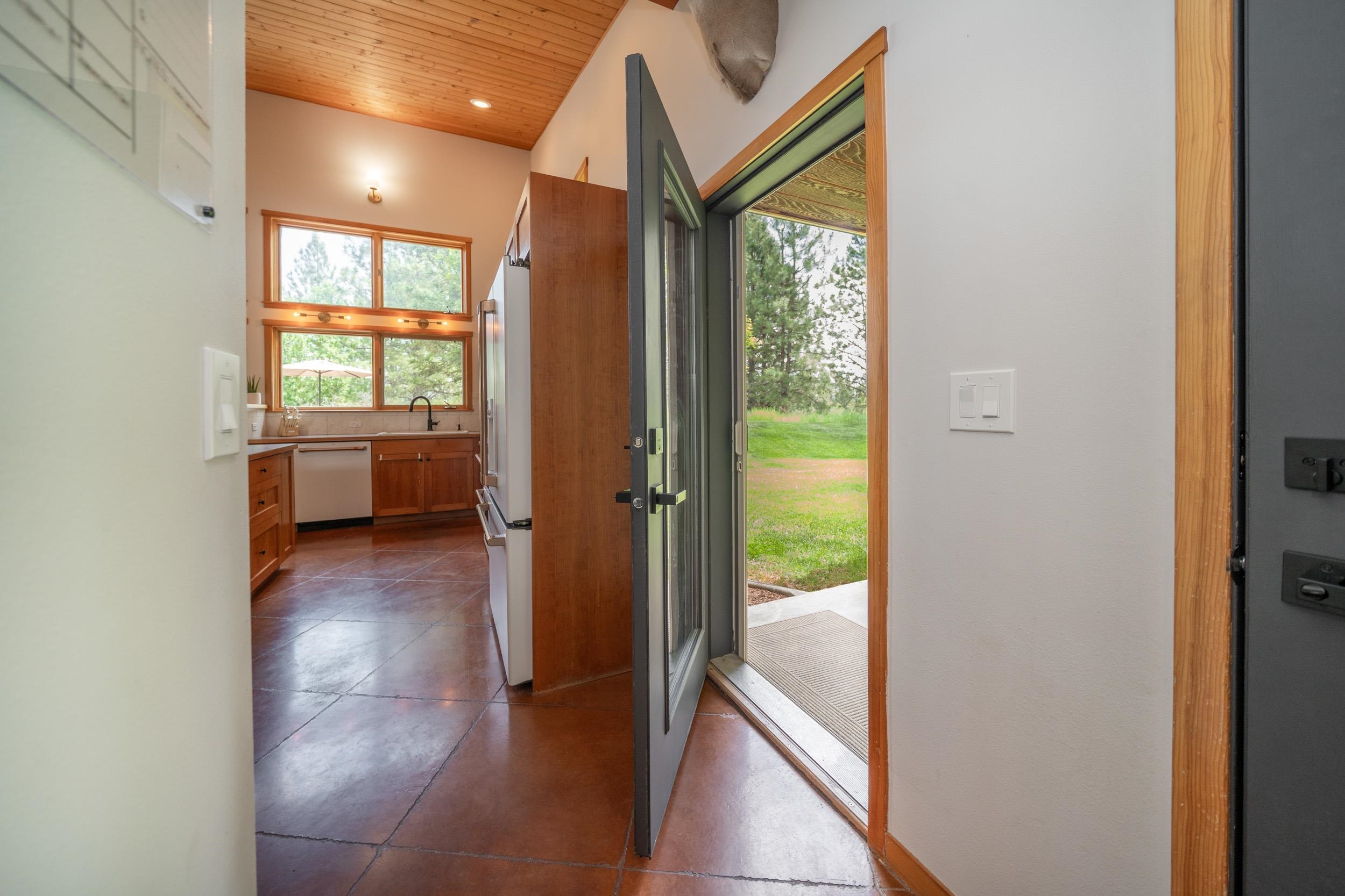 1616 E Whispering Springs Ln - Photo 34