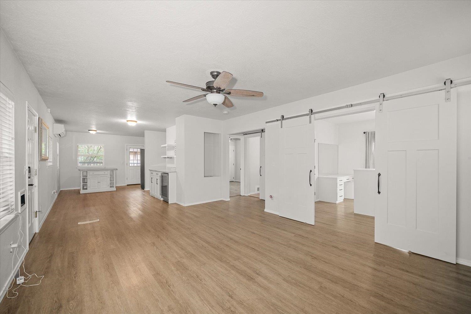 2617 W Fairview Ave - Photo 5
