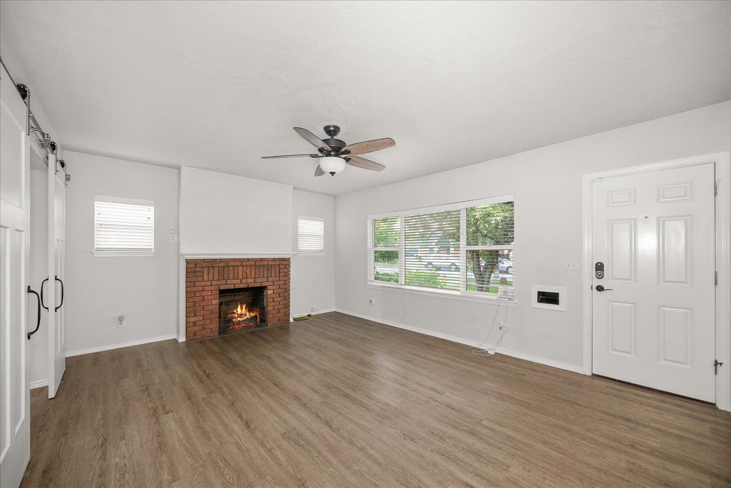 2617 W Fairview Ave - Photo 7