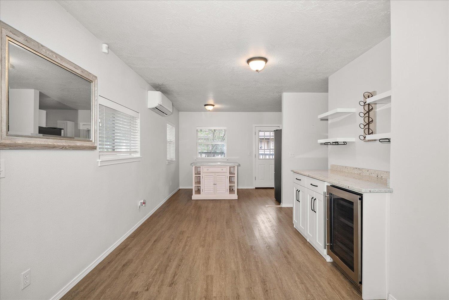 2617 W Fairview Ave - Photo 8