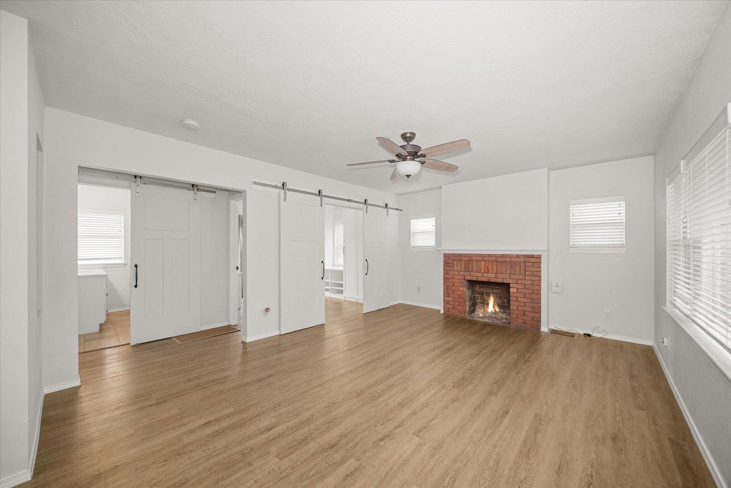 2617 W Fairview Ave - Photo 9