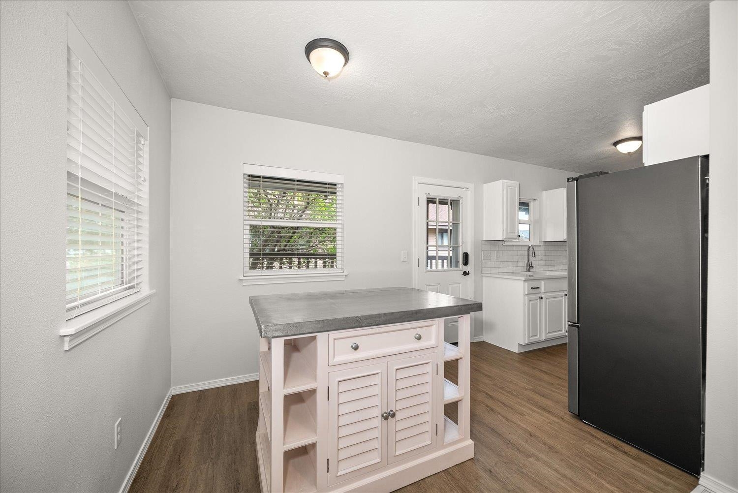 2617 W Fairview Ave - Photo 13