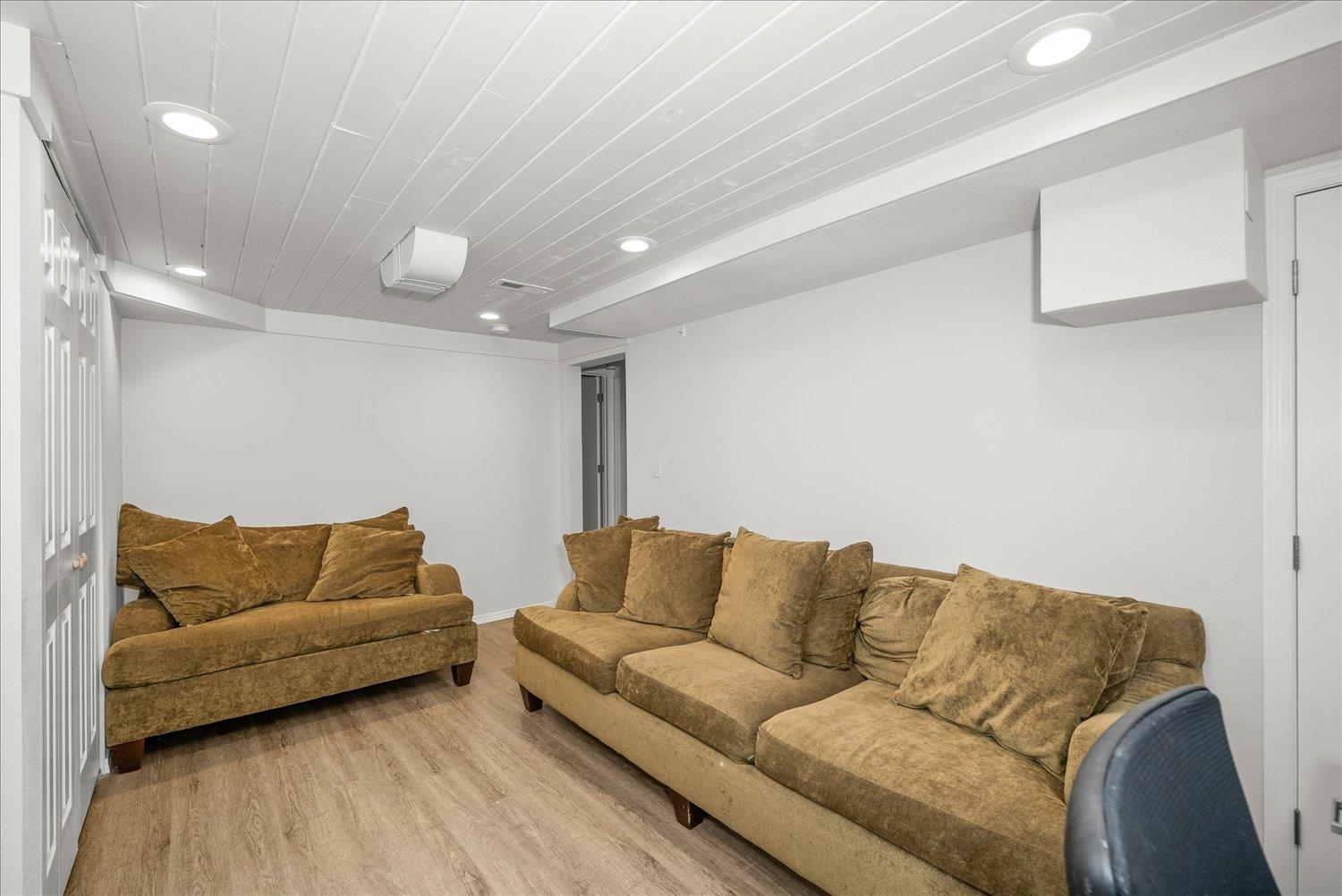 2617 W Fairview Ave - Photo 23