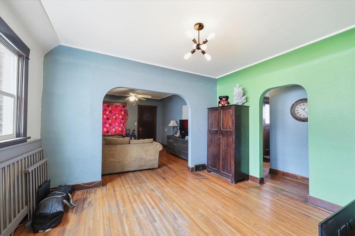 420 W Shannon Ave - Photo 7