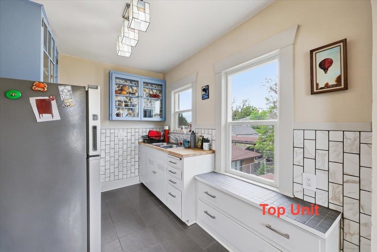 420 W Shannon Ave - Photo 12