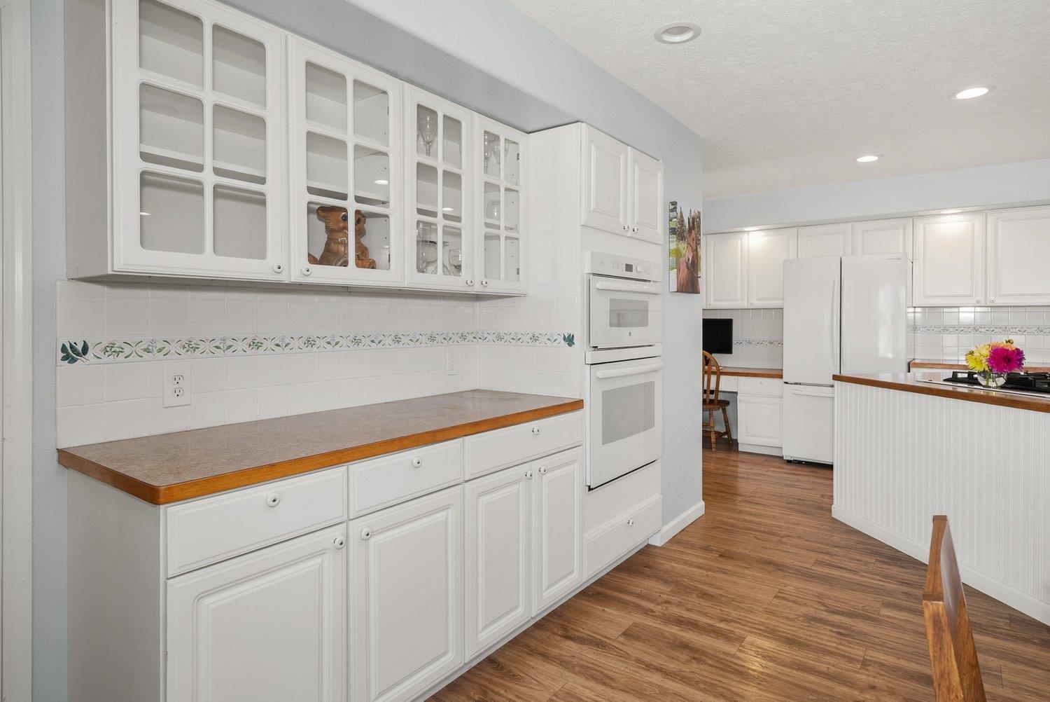 8711 S Cedar Rd - Photo 12