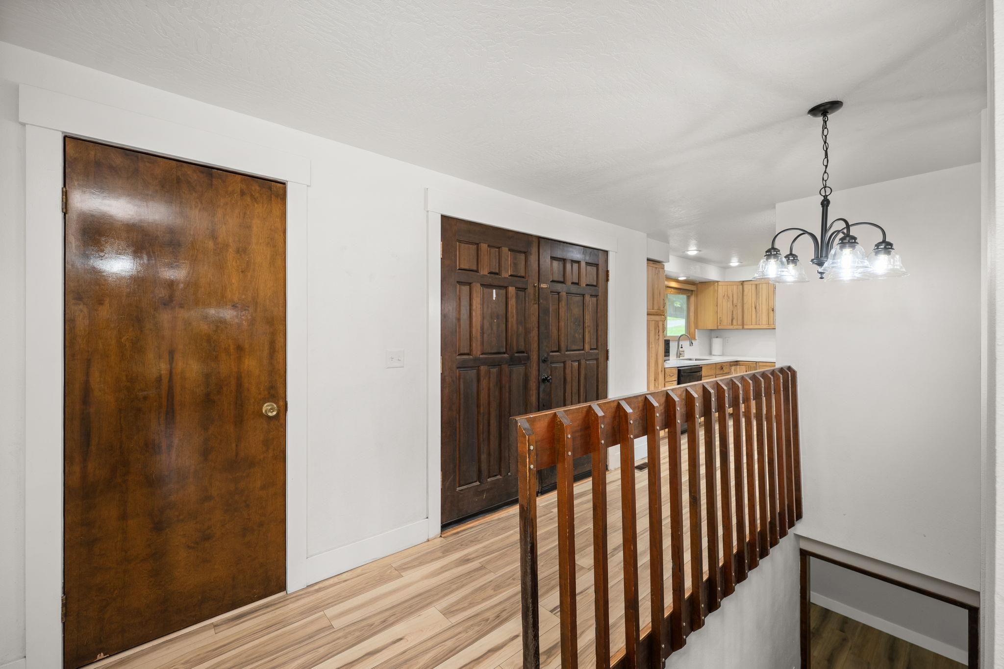 2110 S conklin Rd - Photo 3