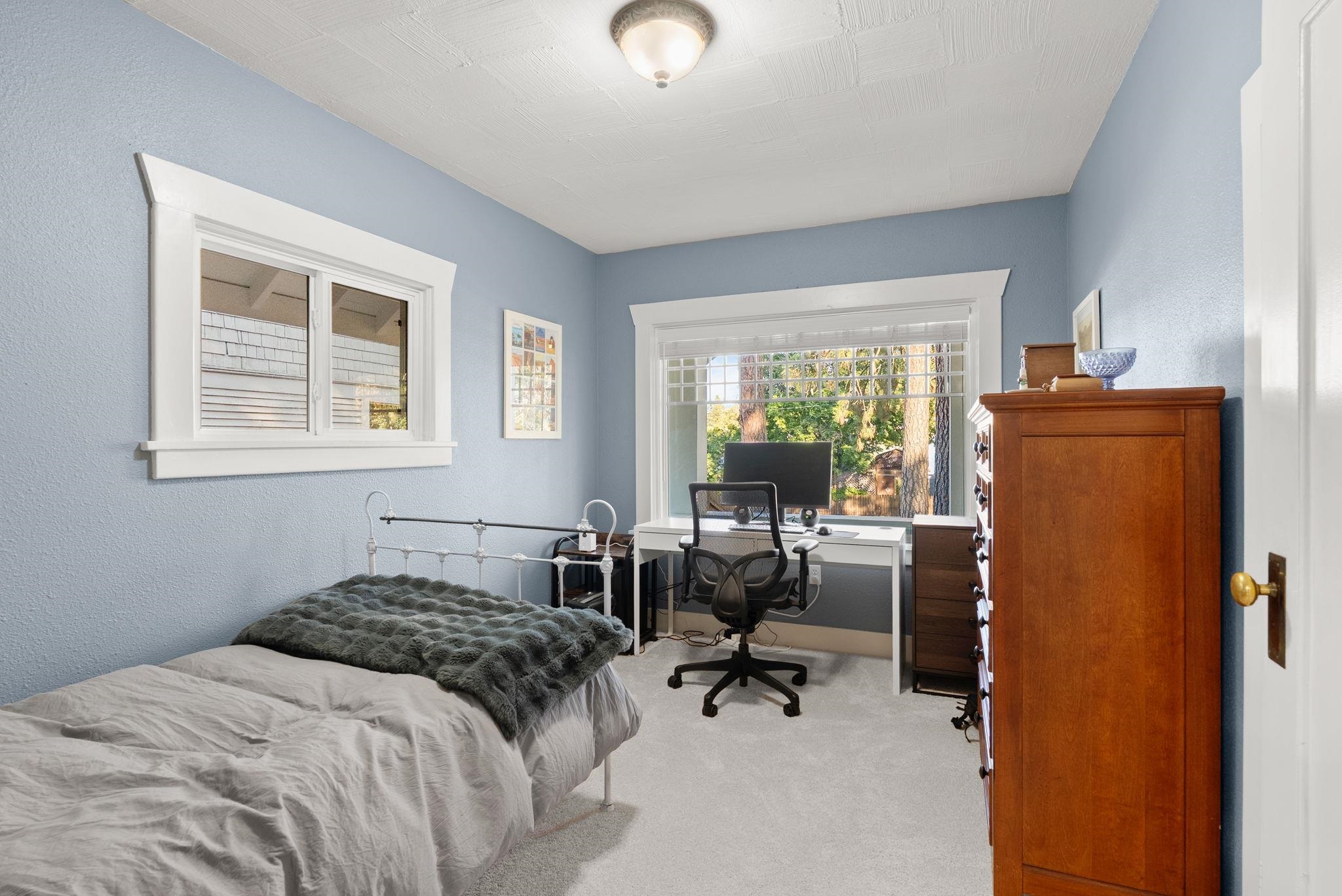 1224 Perry St - Photo 14