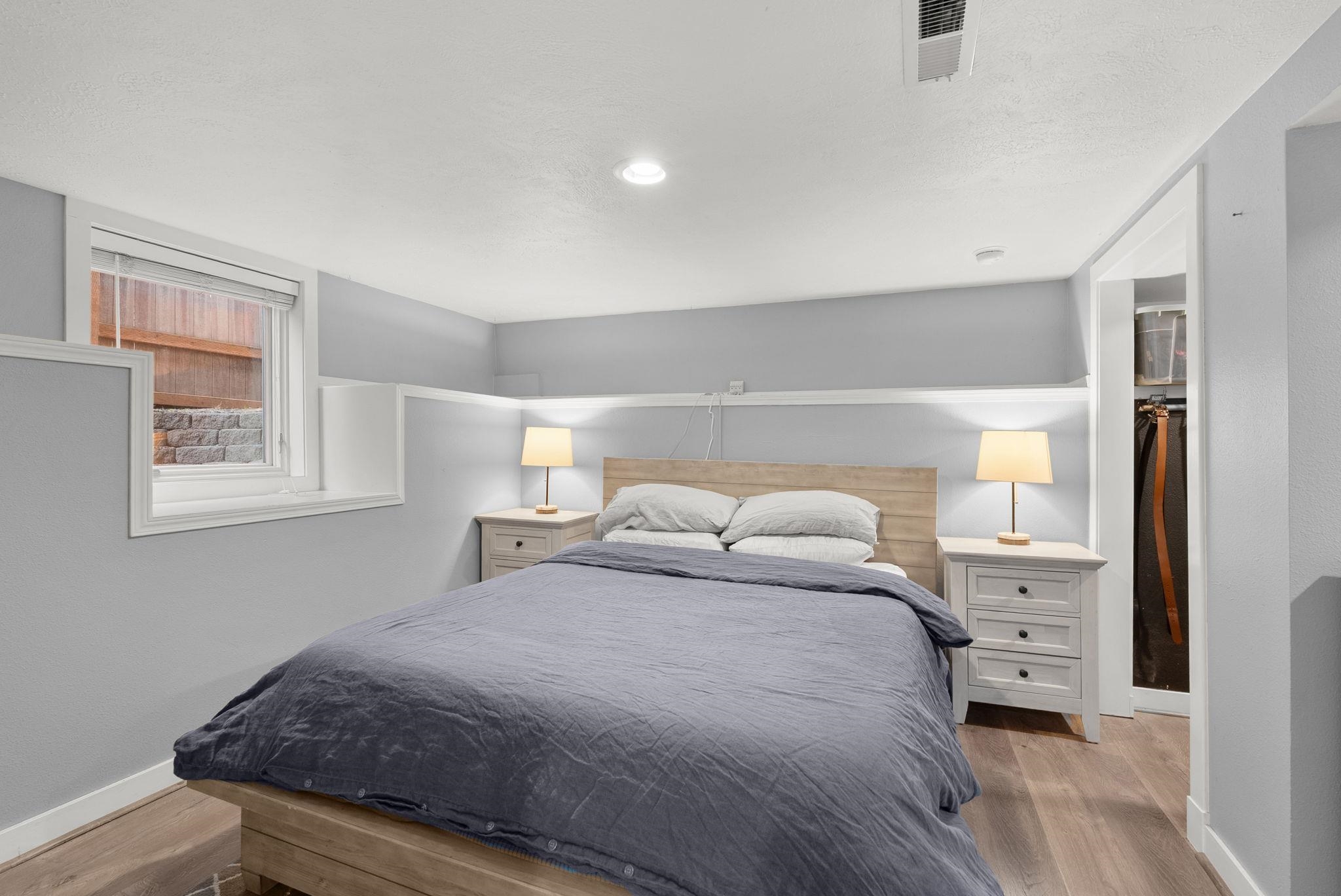 1224 Perry St - Photo 16