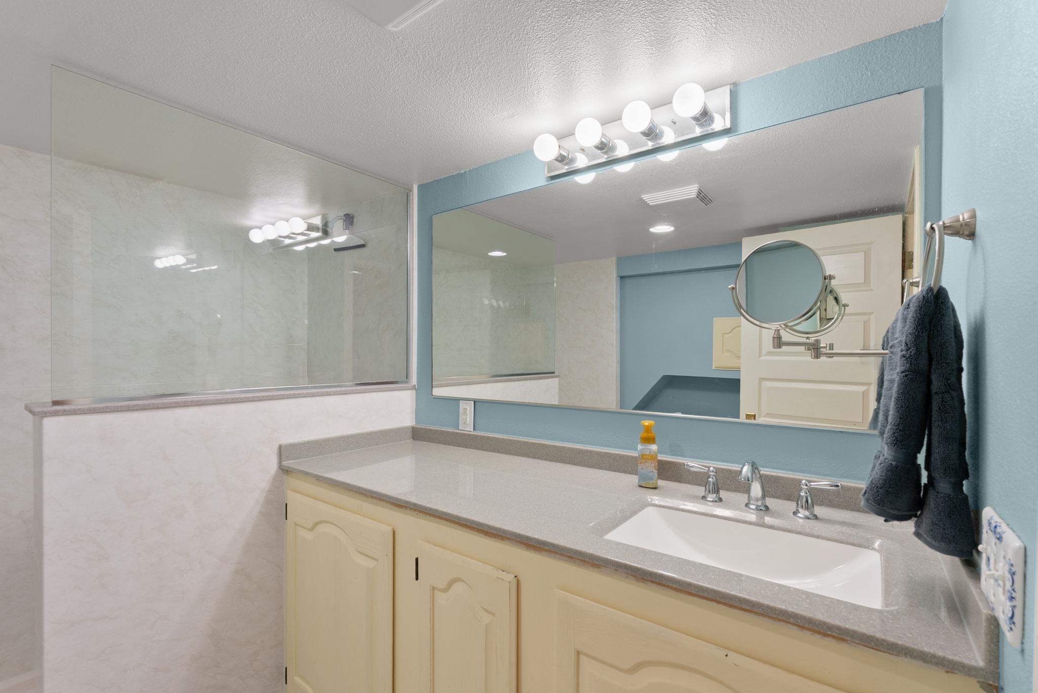 1224 Perry St - Photo 25