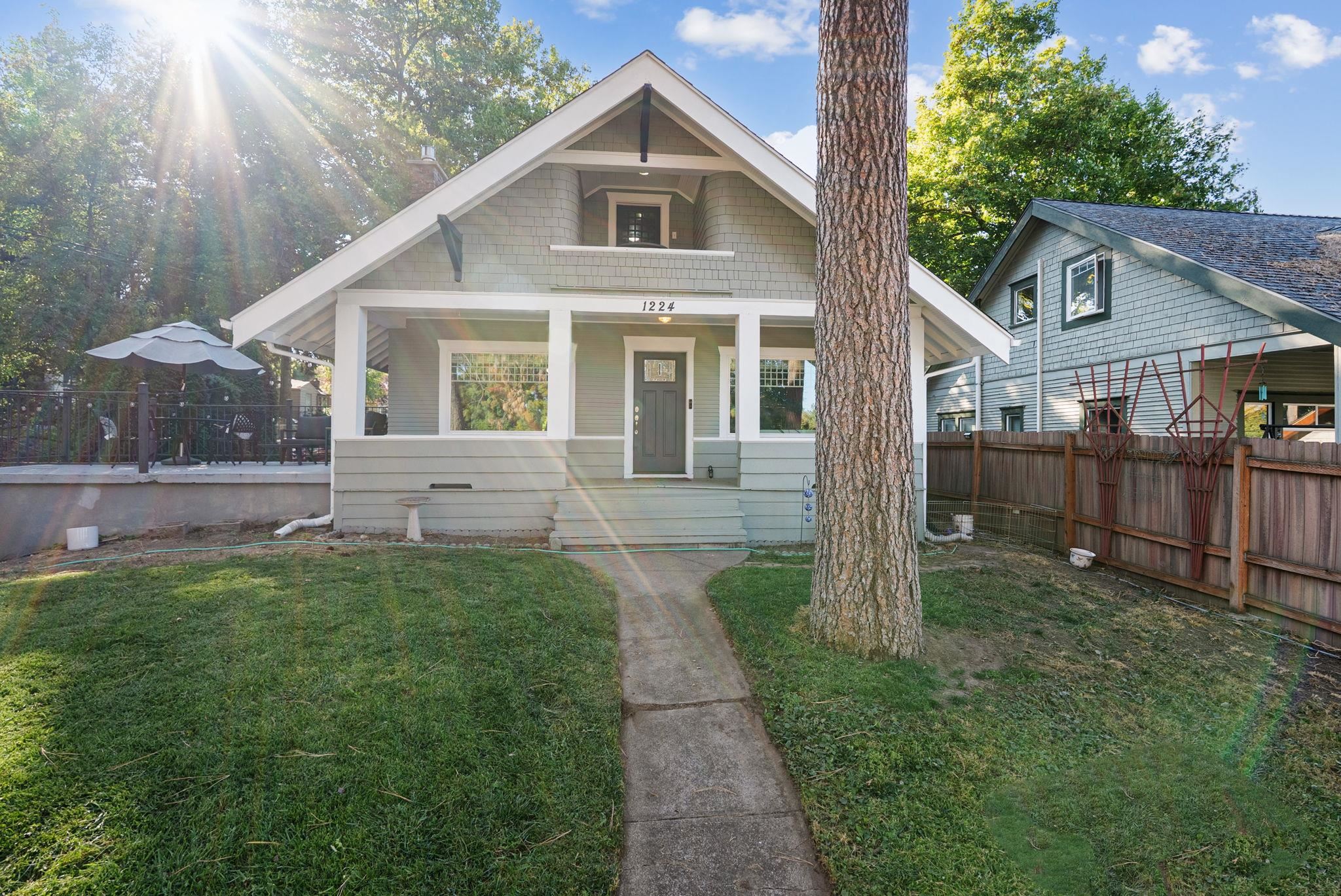 1224 Perry St - Photo 32
