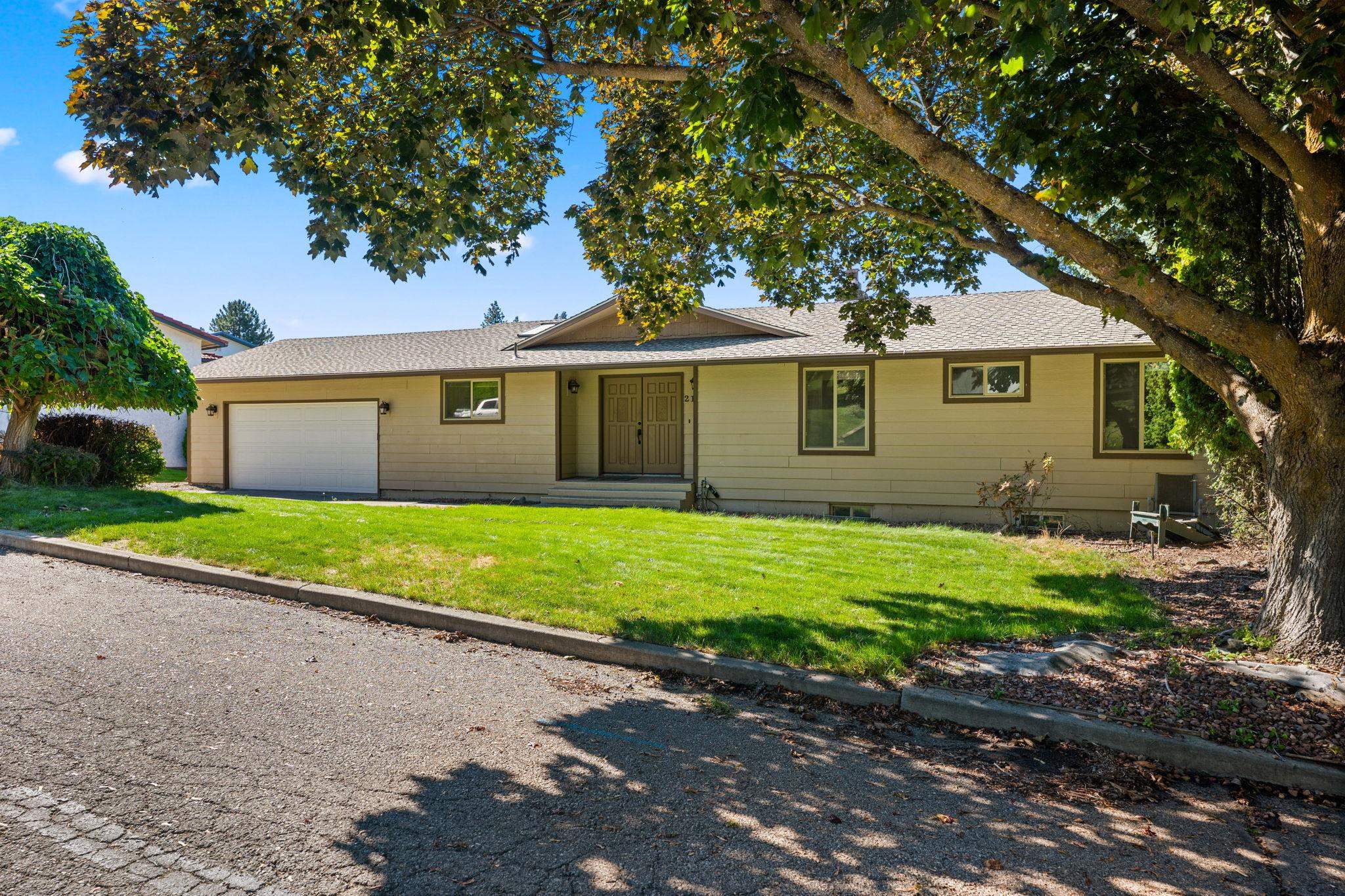 2110 S conklin Rd - Photo 1